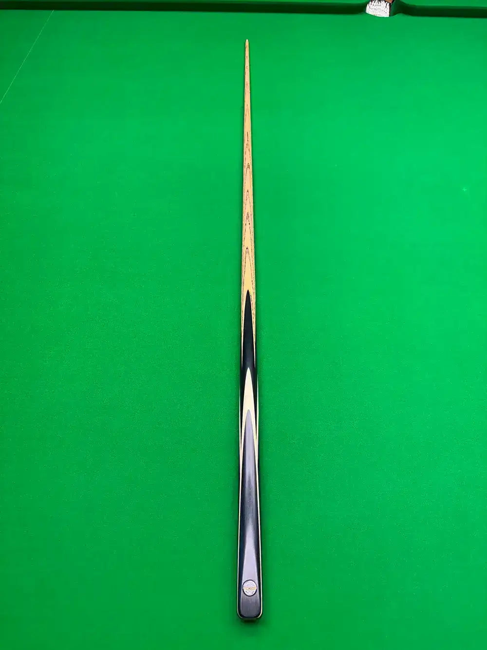 ash snooker cue