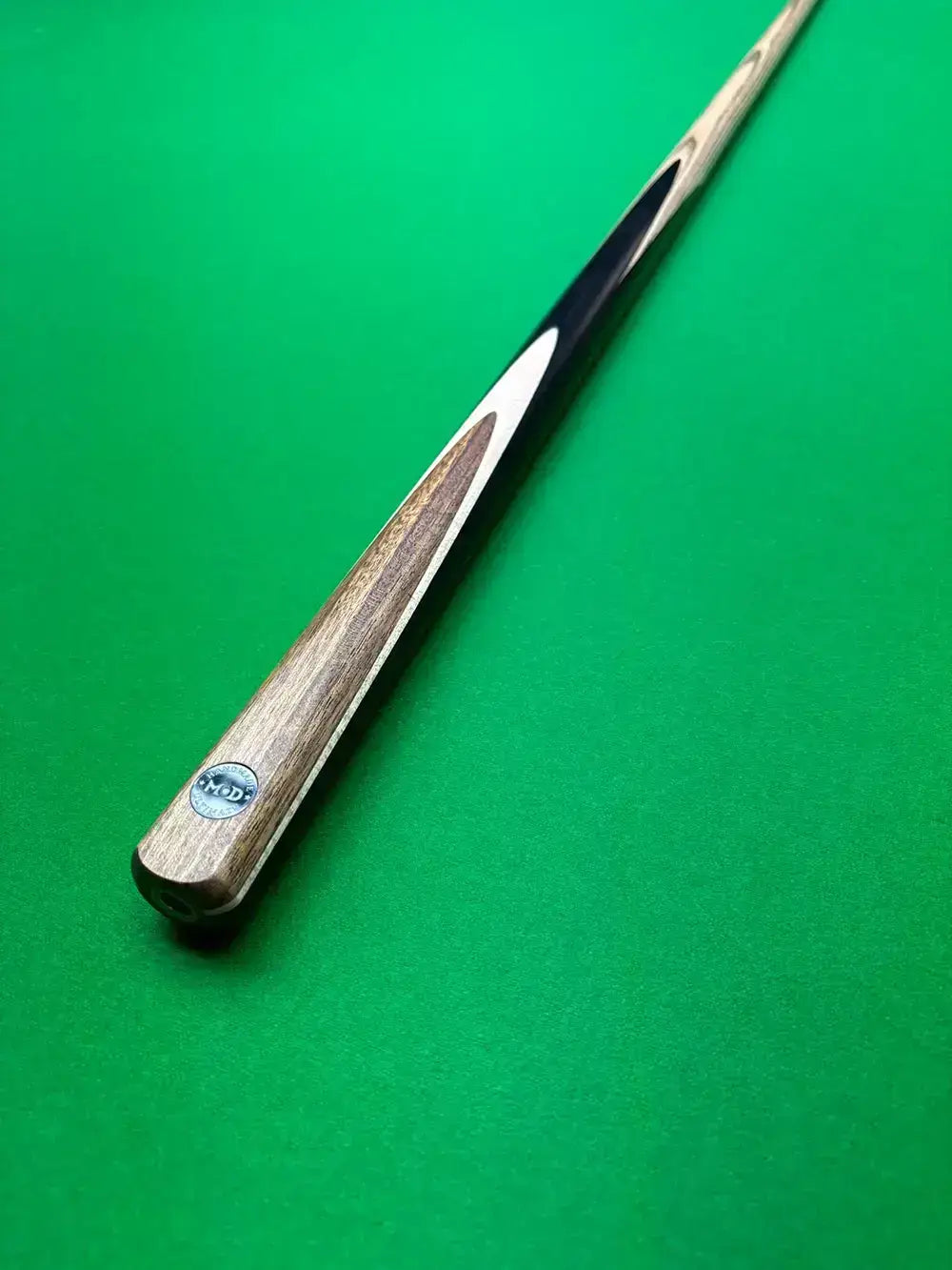 MOD ultimate snooker cue ronnie replica