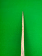 Pro Edge Shadow 21 - Ash - 3/4 - Ebony and Makha Tae butt - titanium ferrule on a snooker table