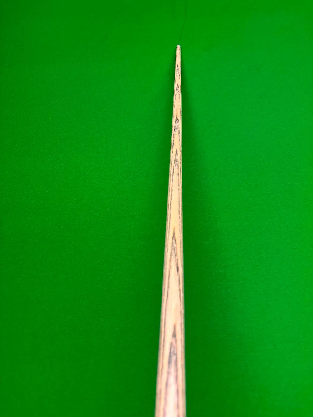 Pro Edge Shadow 22 - Ash - 3/4 - Ebony, maple veneer and Makha Tae butt - Brass ferrule
