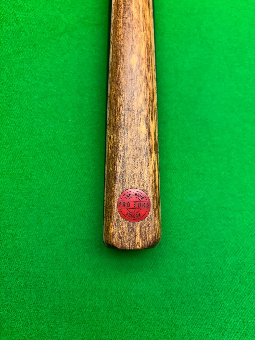 Ebony makha and crape myrtle butt of a pro edge shadow snooker cue