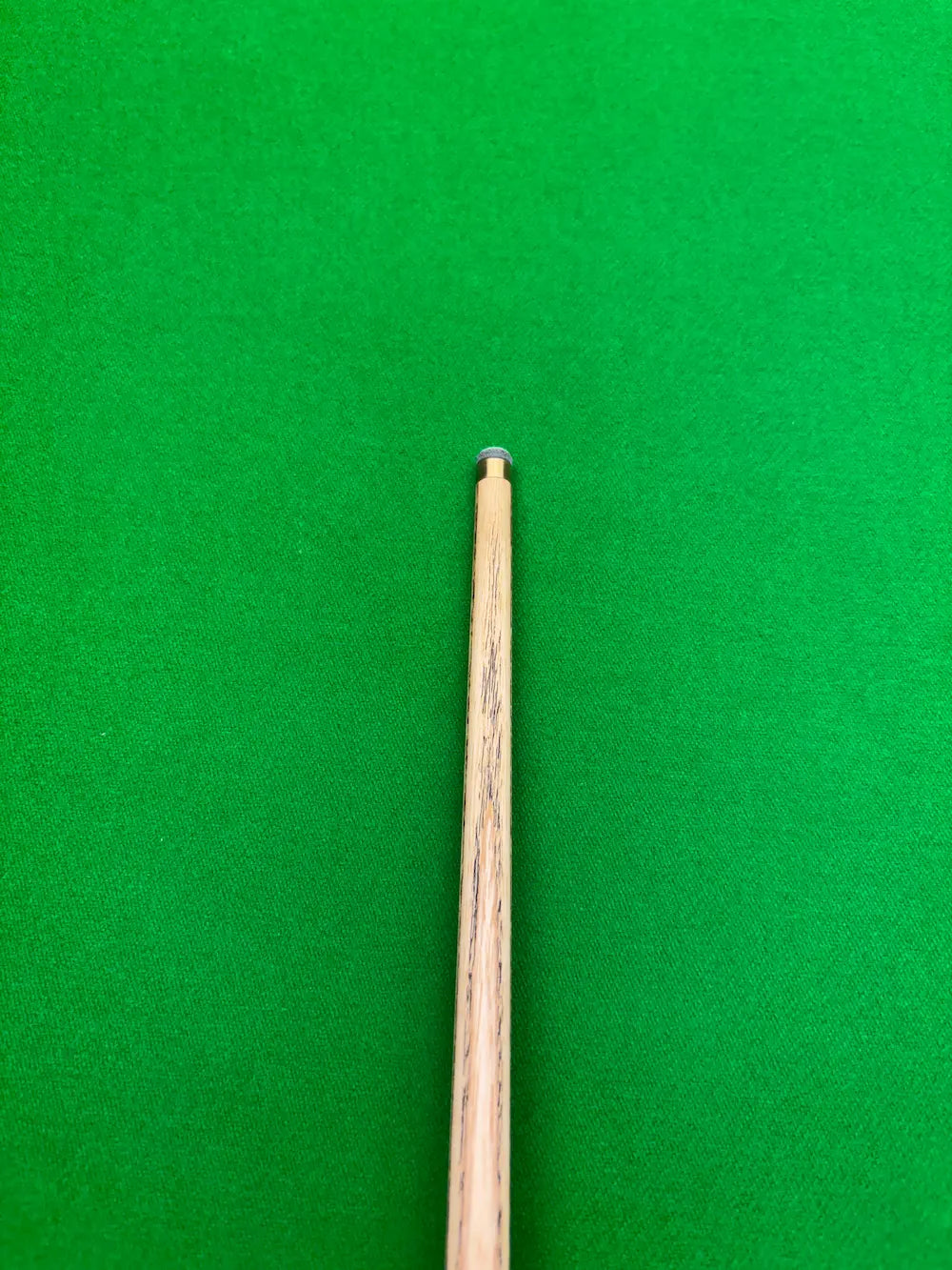 Snooker cue by Pro Edge Snooker by Ian burns with a brass tip and an ash shaft
