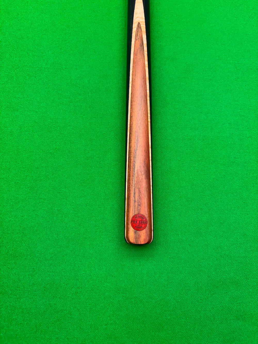Pro Edge Shadow #08 ash cue brass ferrule ebony, maple and Siamese Rosewood