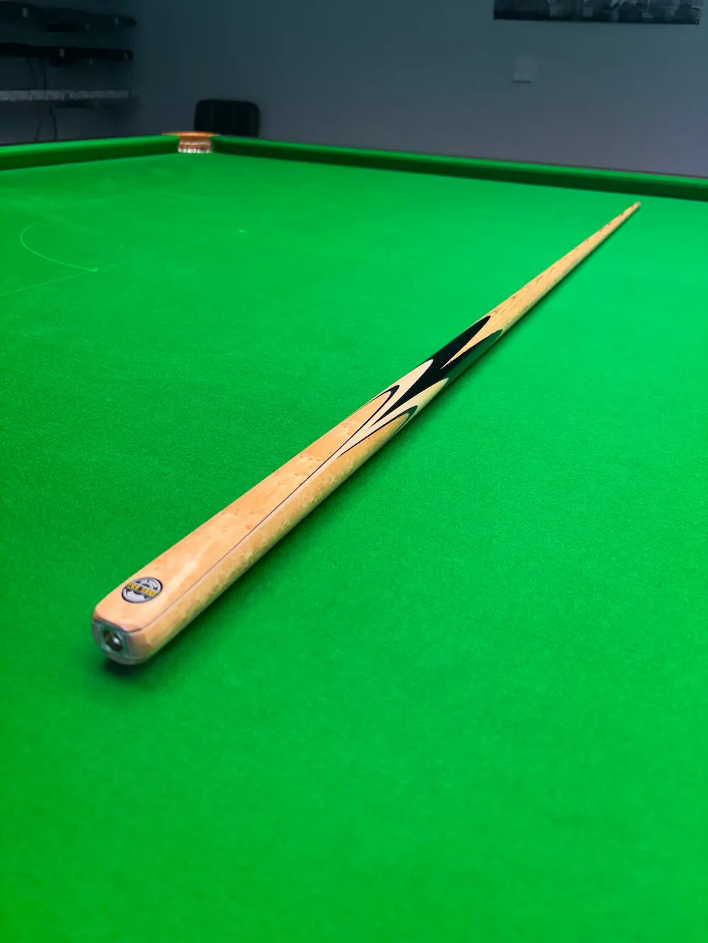 Pro Edge Precision 05 - 1 piece ash - brass - ebony and maple style butt