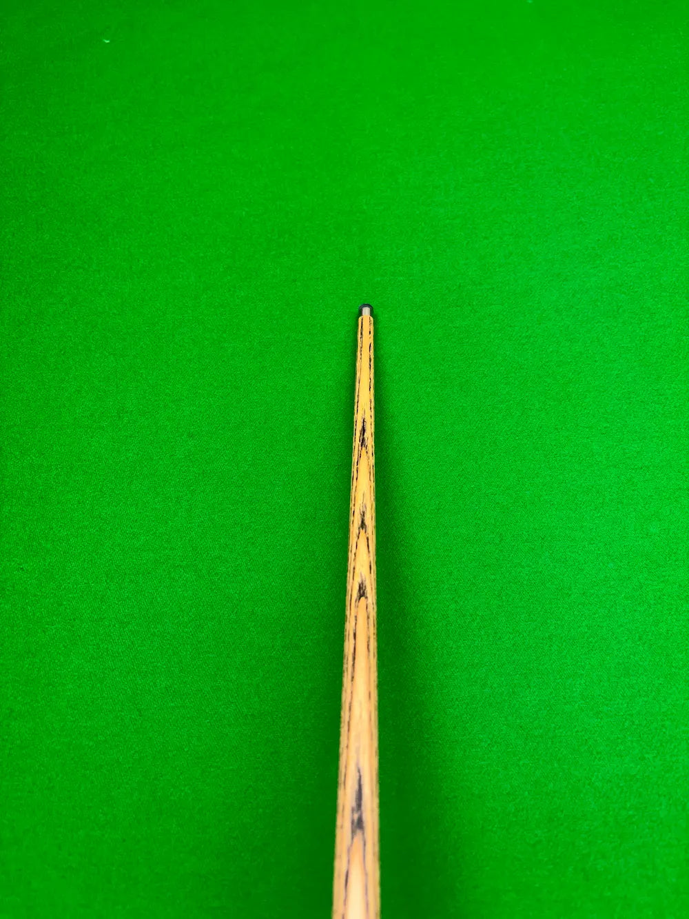 Pro Edge Precision 10 - 1 piece ash - titanium ferrule