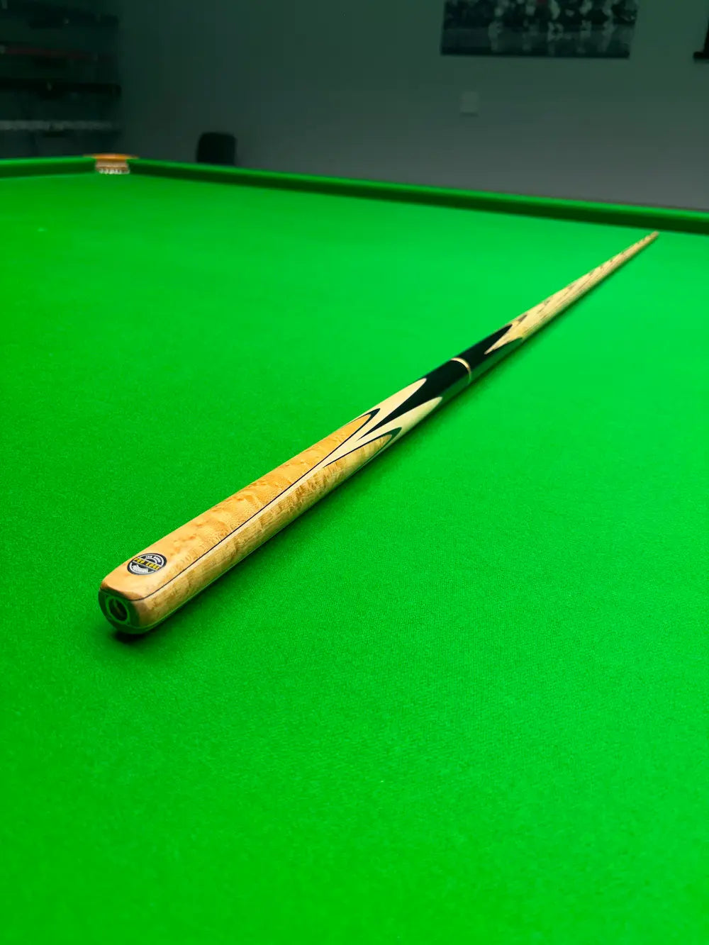 Pro Edge Precision 12 - ebony and maple style butt