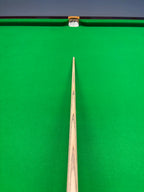 pro edge ash snooker cue with a titanium ferrule by pro snooker player ian burns