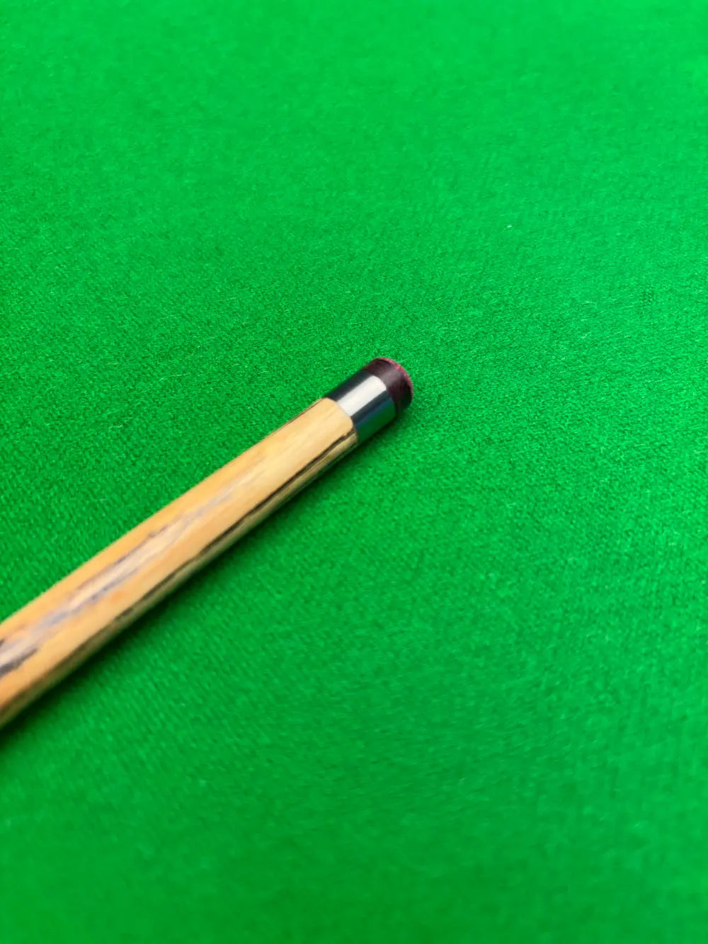 Pro Edge Apollo ref 18 - Ash - 1 Piece - Titanium ferrule